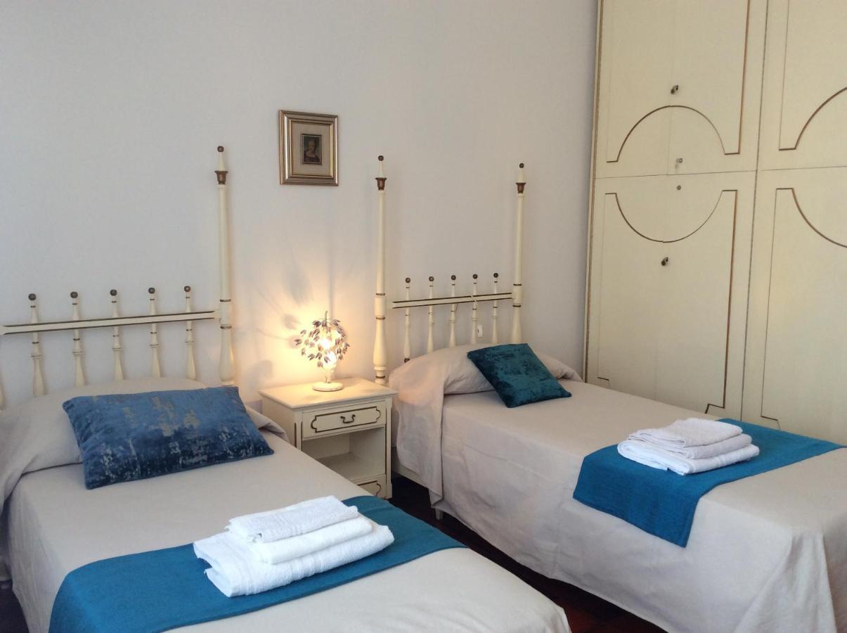 Manu Vintage B&B Cattolica Buitenkant foto